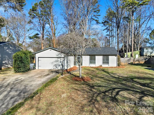 7130 Rollingridge Drive, Charlotte, NC 28211