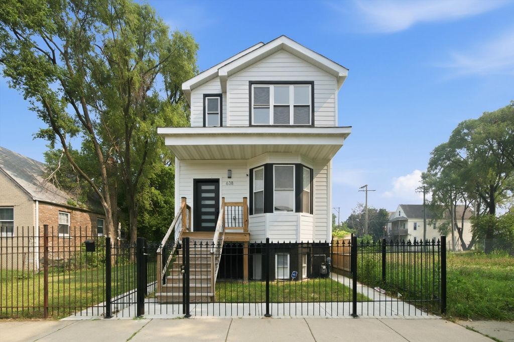638 E 65th Street, Chicago, IL 60637