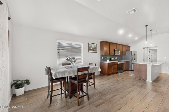 3196 Bluestem Street, Las Cruces, NM 88011
