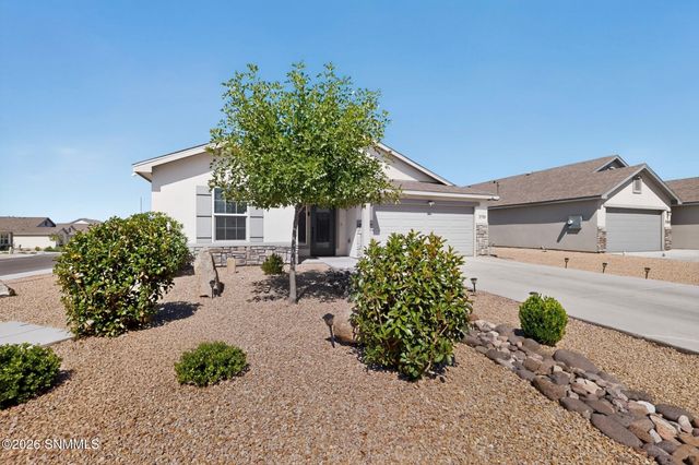 3196 Bluestem Street, Las Cruces, NM 88011