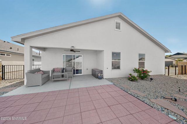 3196 Bluestem Street, Las Cruces, NM 88011