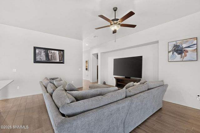 3196 Bluestem Street, Las Cruces, NM 88011