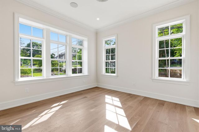 39 EAST ST, Doylestown, PA 18901