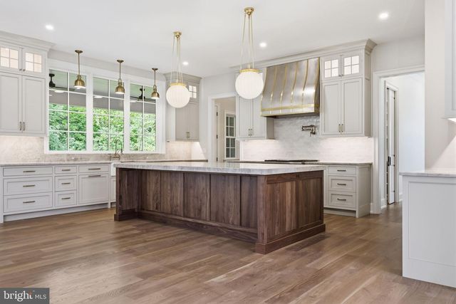 39 EAST ST, Doylestown, PA 18901