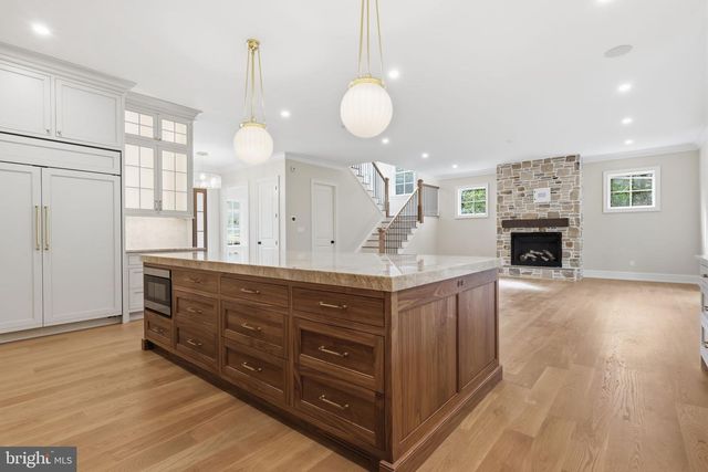 39 EAST ST, Doylestown, PA 18901