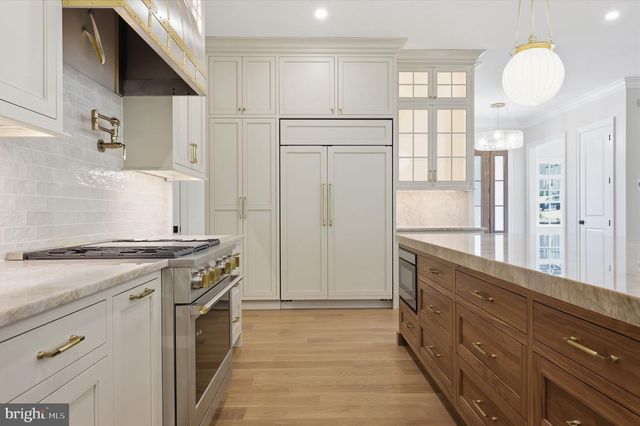 39 EAST ST, Doylestown, PA 18901