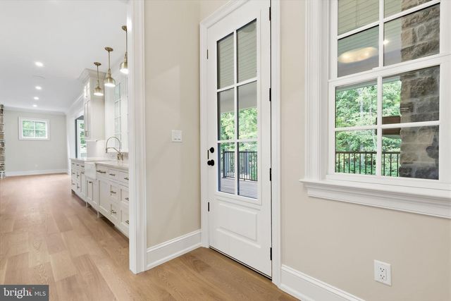 39 EAST ST, Doylestown, PA 18901