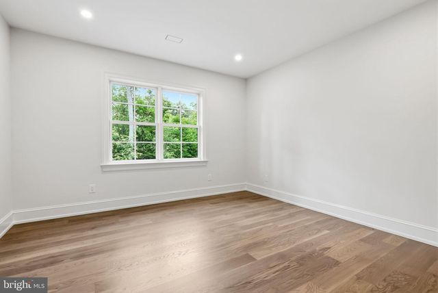 39 EAST ST, Doylestown, PA 18901