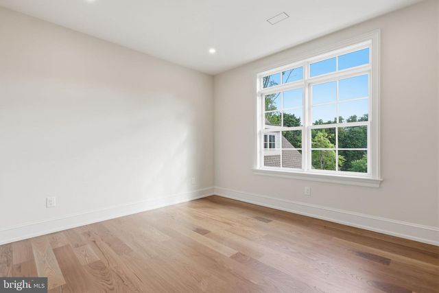 39 EAST ST, Doylestown, PA 18901