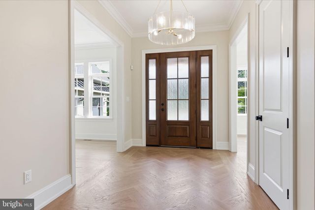 39 EAST ST, Doylestown, PA 18901