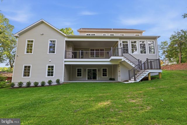 39 EAST ST, Doylestown, PA 18901