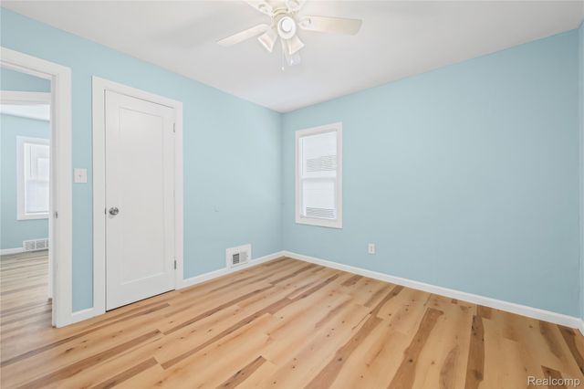 19945 Biltmore Street, Detroit, MI 48235