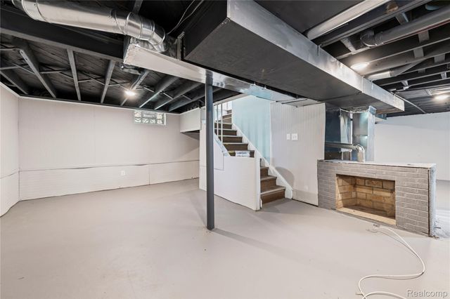 19945 Biltmore Street, Detroit, MI 48235