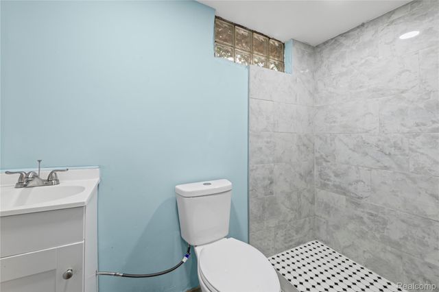 19945 Biltmore Street, Detroit, MI 48235