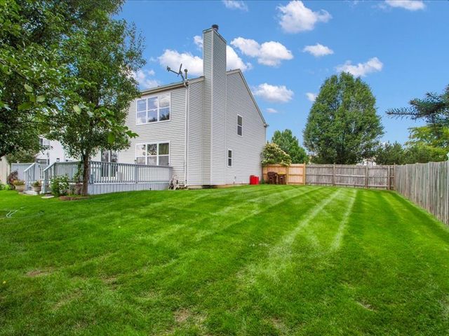10871 Great Plaines Court, Huntley, IL 60142