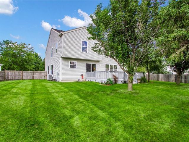 10871 Great Plaines Court, Huntley, IL 60142