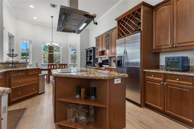 9527 QUEENSBURY COURT, Windermere, FL 34786