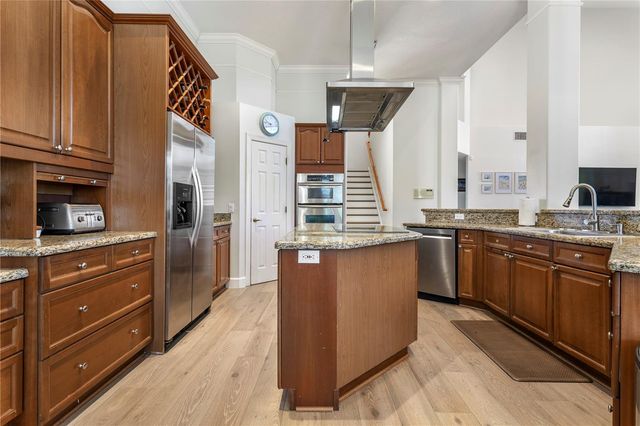9527 QUEENSBURY COURT, Windermere, FL 34786