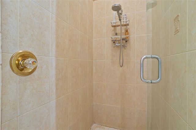9527 QUEENSBURY COURT, Windermere, FL 34786