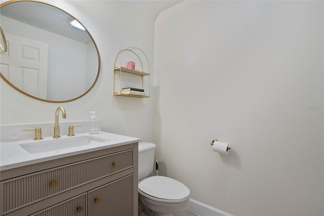 9527 QUEENSBURY COURT, Windermere, FL 34786