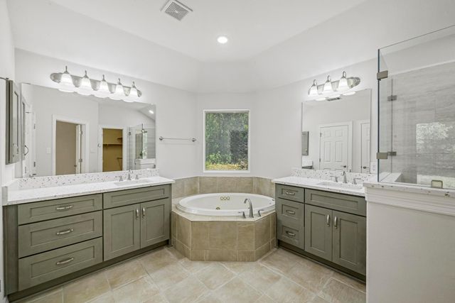 501 Flamingo BLVD, Lakeway, TX 78734