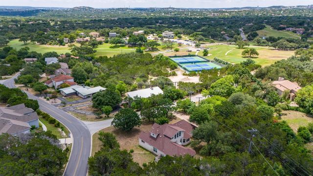 501 Flamingo BLVD, Lakeway, TX 78734