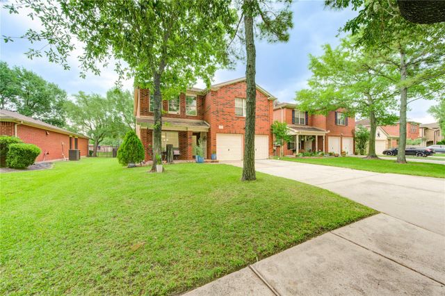 10338 E Summit Canyon Drive, Houston, TX 77095