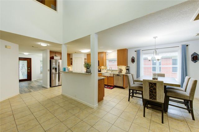 10338 E Summit Canyon Drive, Houston, TX 77095