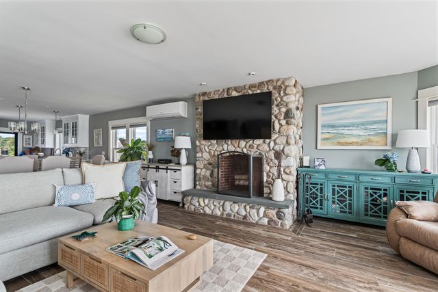 4 Nor'East Lane, Hampton, NH 03842