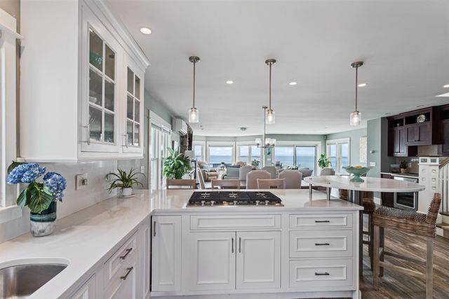 4 Nor'East Lane, Hampton, NH 03842