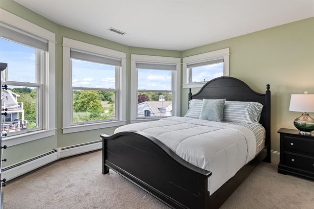 4 Nor'East Lane, Hampton, NH 03842