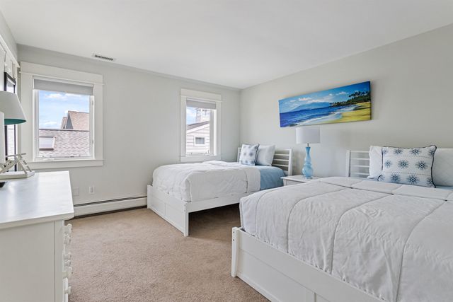 4 Nor'East Lane, Hampton, NH 03842