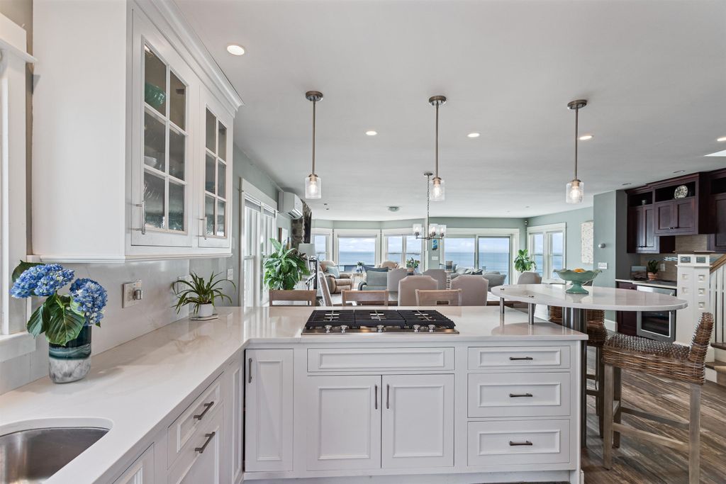 Image 28 of property listing at 4 Nor'East Lane, Hampton, NH 03842