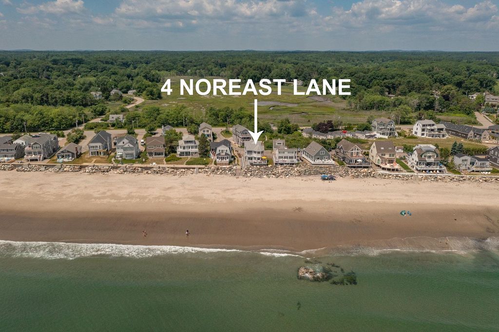 Image 4 of property listing at 4 Nor'East Lane, Hampton, NH 03842