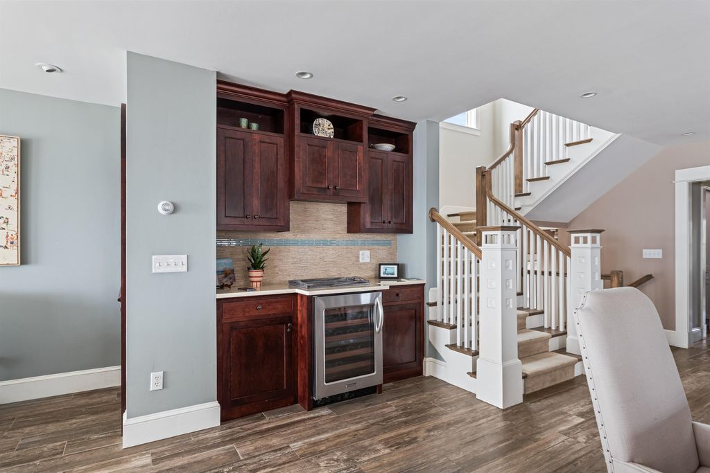 Image 34 of property listing at 4 Nor'East Lane, Hampton, NH 03842