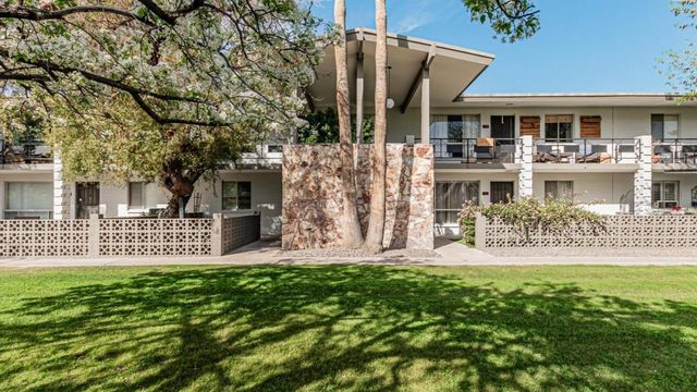 5226 N 20th Street Unit C5, Phoenix, AZ 85016