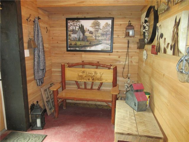 3118 Conway Wallrose Rd, Economy, PA 15005