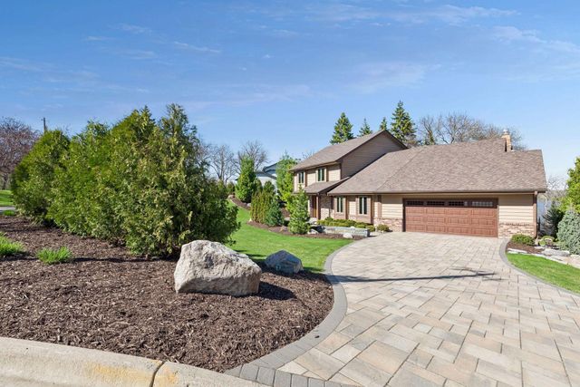 12030 28th Avenue N, Plymouth, MN 55441