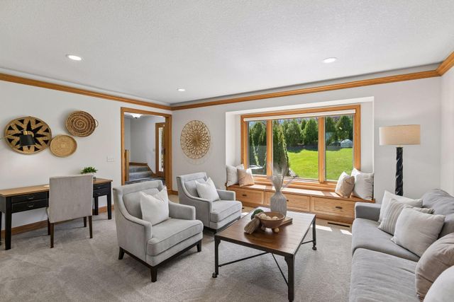 12030 28th Avenue N, Plymouth, MN 55441