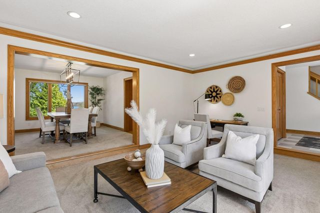 12030 28th Avenue N, Plymouth, MN 55441