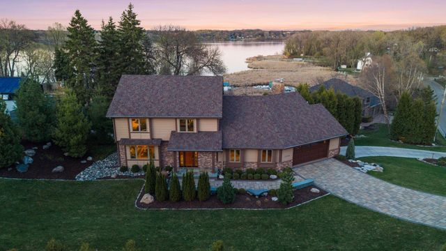 12030 28th Avenue N, Plymouth, MN 55441