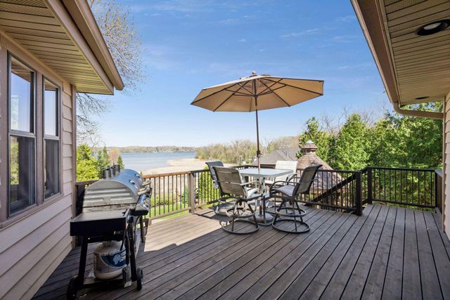 12030 28th Avenue N, Plymouth, MN 55441