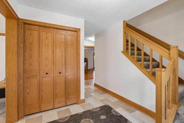 12030 28th Avenue N, Plymouth, MN 55441