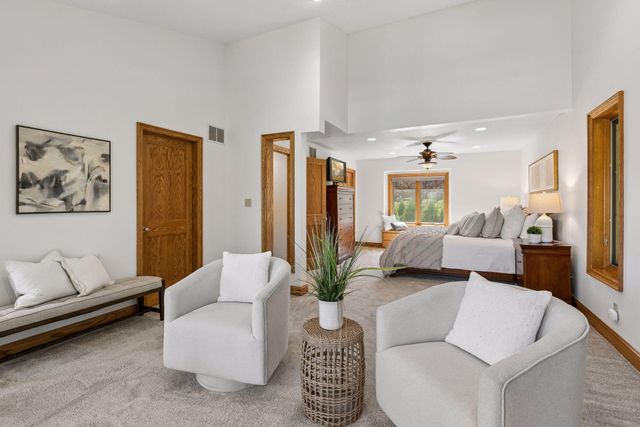 12030 28th Avenue N, Plymouth, MN 55441