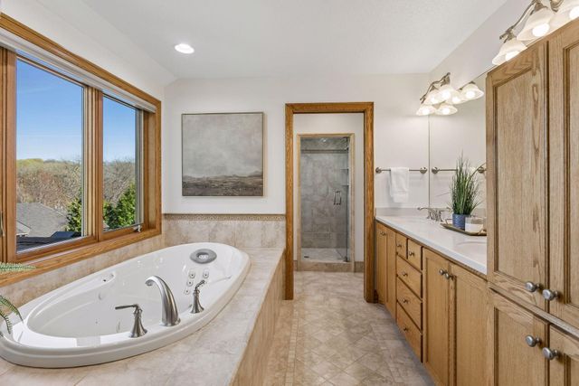 12030 28th Avenue N, Plymouth, MN 55441