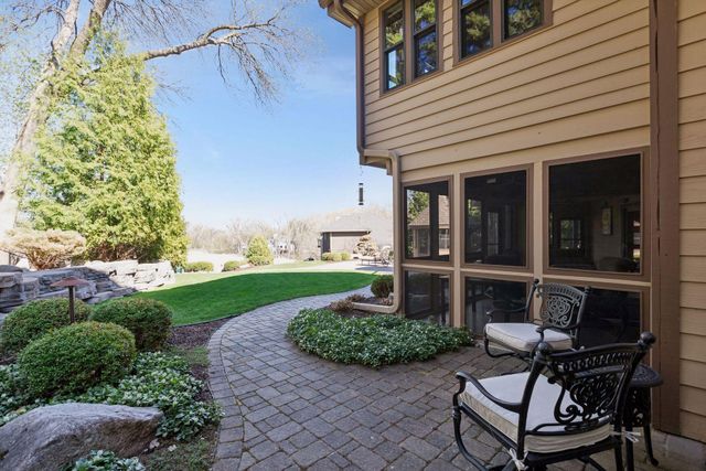 12030 28th Avenue N, Plymouth, MN 55441