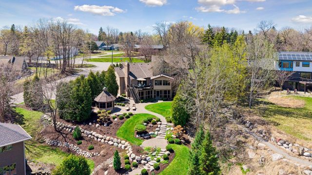 12030 28th Avenue N, Plymouth, MN 55441