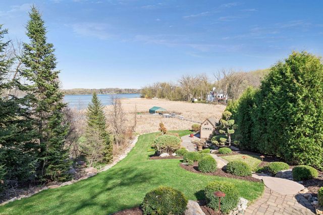 12030 28th Avenue N, Plymouth, MN 55441