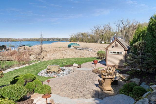 12030 28th Avenue N, Plymouth, MN 55441