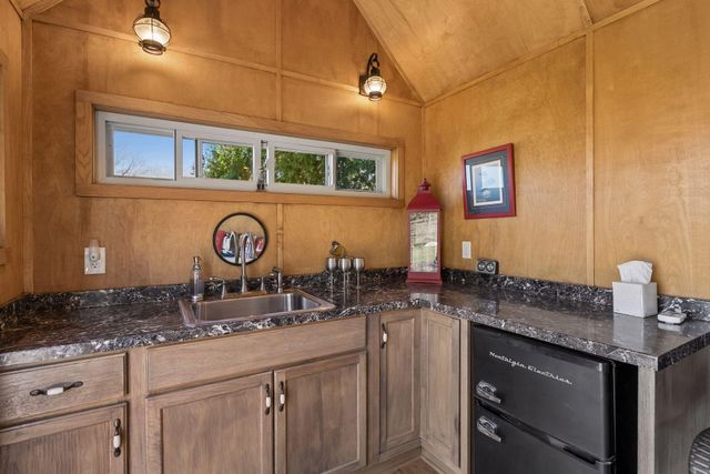 12030 28th Avenue N, Plymouth, MN 55441